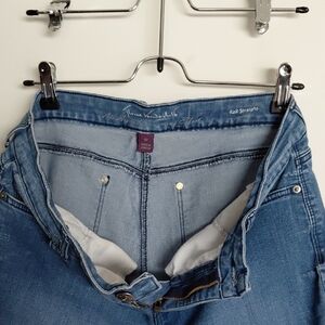 Vince Camuto Blue Straight Leg Jeans Classic Style